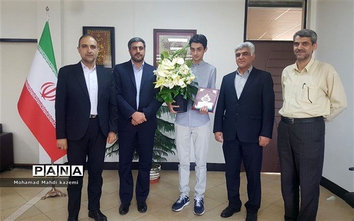 راز موفقیت دارنده مدال نقره المپیاد ریاضی ژاپن‌