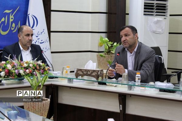جلسه شورای برنامه‌ریزی و نظارت بر کودکستان‌ها استان بوشهر