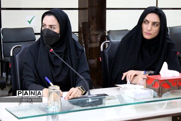 جلسه شورای برنامه‌ریزی و نظارت بر کودکستان‌ها استان بوشهر