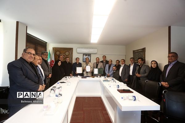 تفاهم‌نامه همکاری وزارت آموزش و پروش با مجمع خیرین کشور