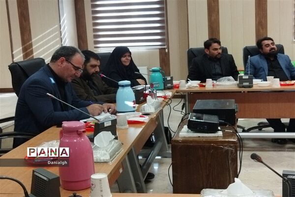 جلسه هماهنگی برنامه احلی من العسل