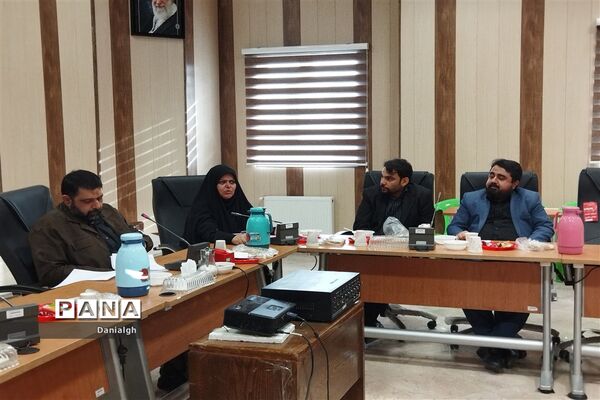 جلسه هماهنگی برنامه احلی من العسل