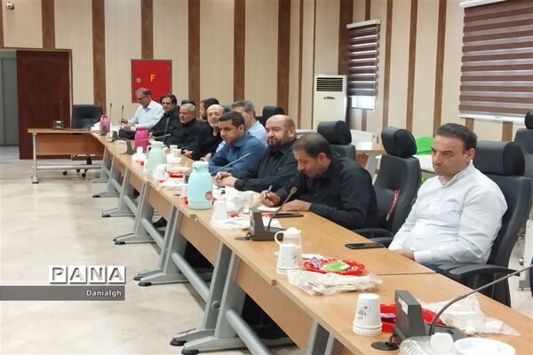 جلسه هماهنگی برنامه احلی من العسل