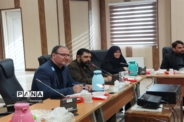 جلسه هماهنگی برنامه احلی من العسل