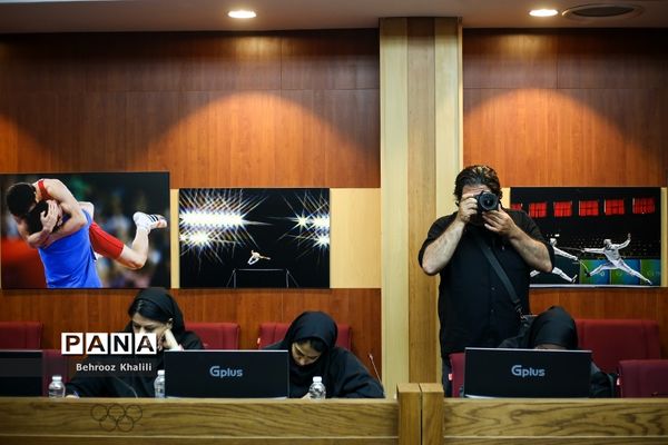 نشست خبری رئیس فدراسیون بسکتبال