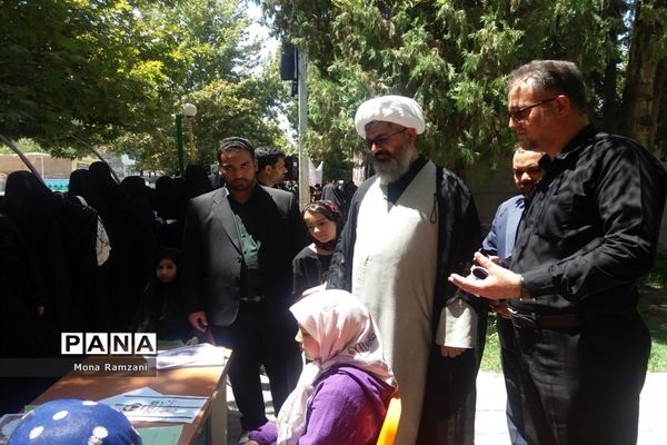 اجتماع بزرگ دانش‌آموزی عاشقان قرآن در کاشمر