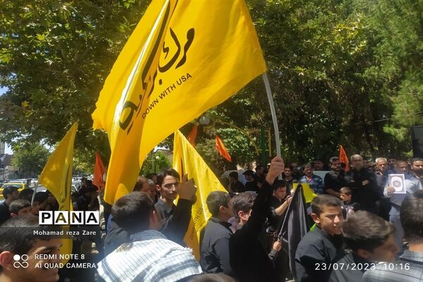 اجتماع دانش‌آموزی عاشقان قرآن در کاشمر