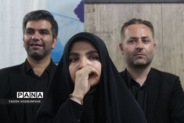 آیین تجلیل از دانش‌آموزان و فرهنگیان برگزیده مسابقات قرآنی و فرهنگی هنری بهارستان‌۲