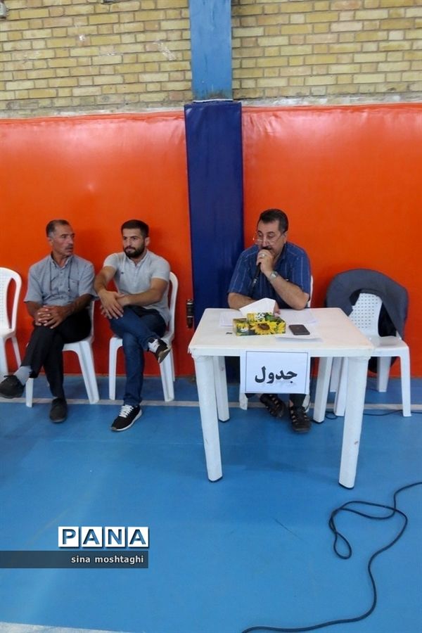 مرحله فینال رقابت‌های کشتی آزاد و فرنگی دانش‌آموزان خراسان شمالی