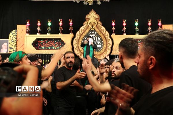 حضور خادمین نوجوان و جوان در هیات های عزاداری قم