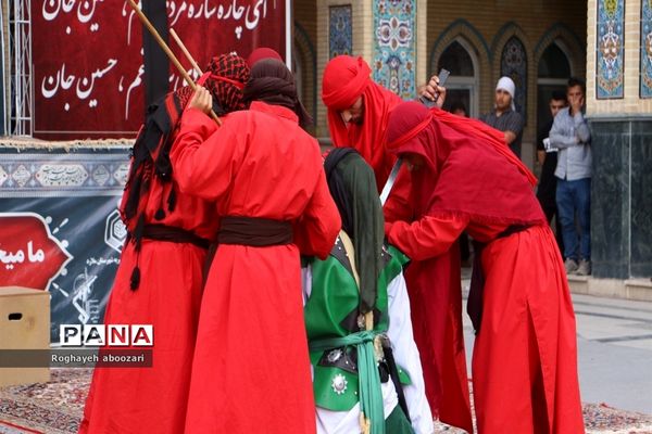 اجرای  تئاتر مذهبی در امامزاده بی بی سکینه صفادشت