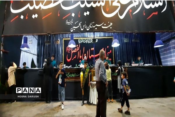 پذیرایی موکب‌های شب‌های محرم در شهرک غرب مشهد