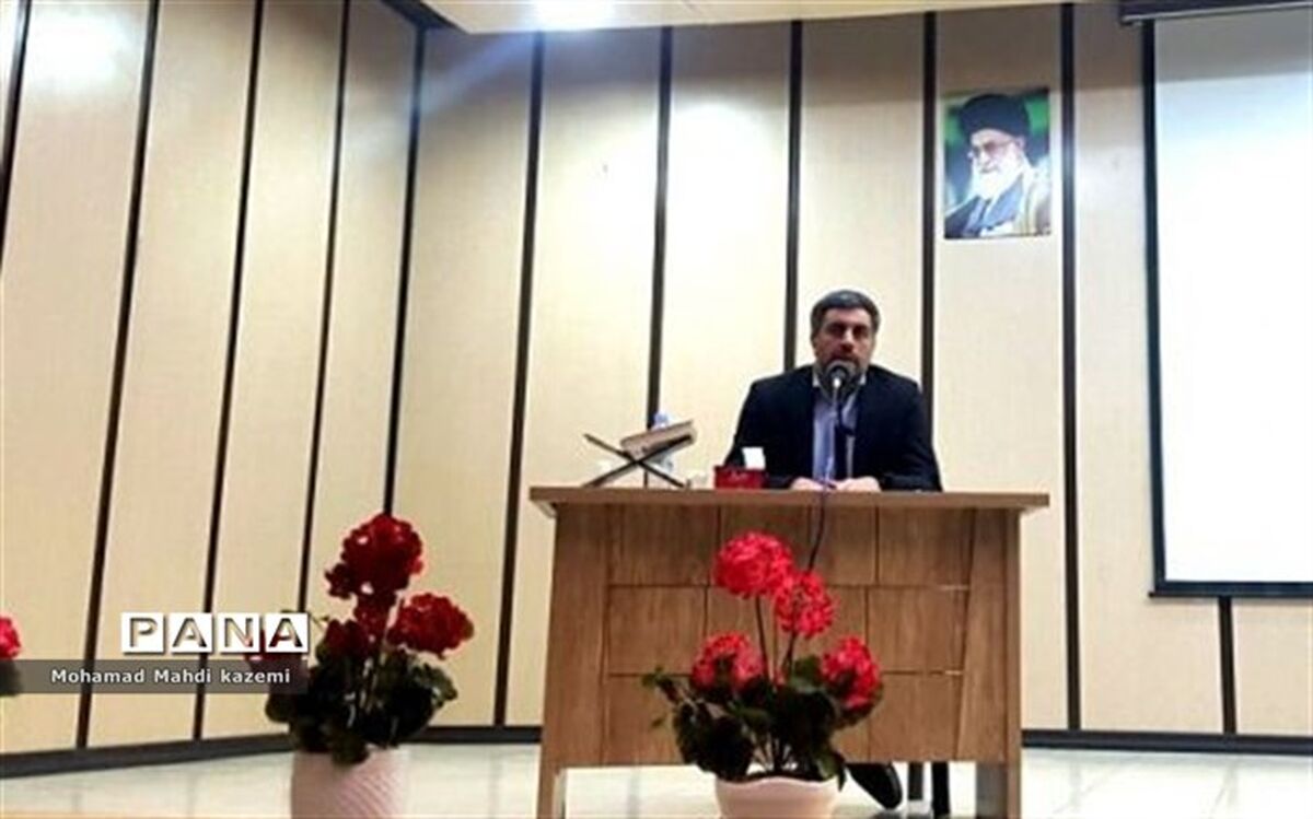 دانش‌آموزان  میدان‌داران اصلی گام دوم انقلاب هستند