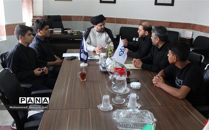 تشکیل نخستین کارگروه دانش‌آموزی در سازمان فرهنگی شهرداری قم
