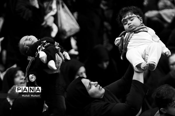 شیرخوارگان حسینی