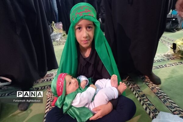 برگزاری همایش شیرخوارگان حسینی در مصلی امام خمینی (ره)  شهرکرد