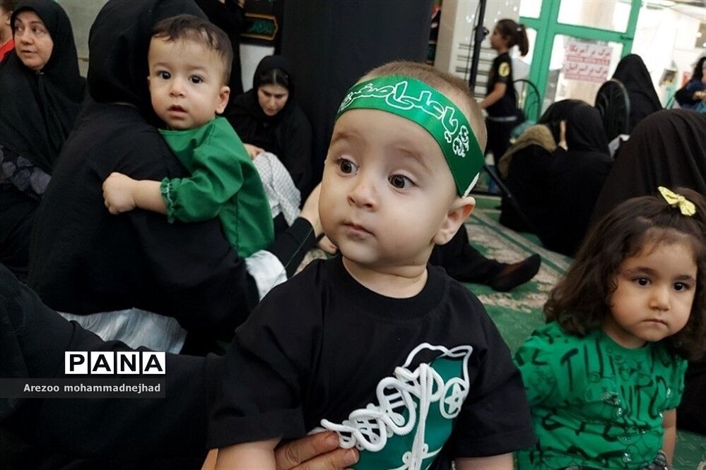 اجتماع شیرخوارگان حسینی در مصلی نماز جمعه شهرستان‌قرچک