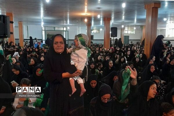 همایش شیرخوارگان حسینی در شریف‌آباد