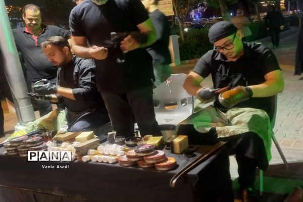 سوگواری مردم مشهد در عزای حسینی