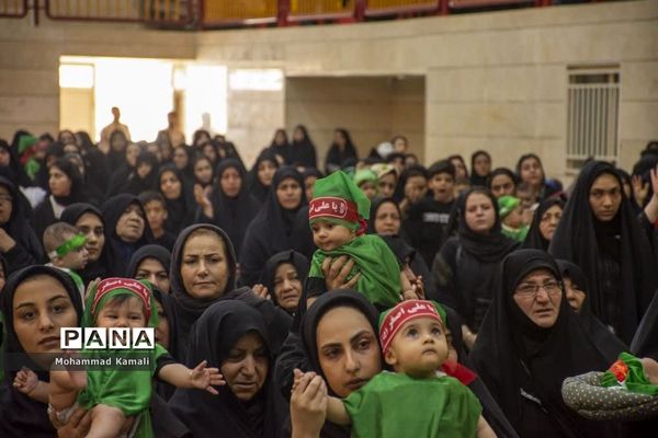 همایش شیرخوارگان حسینی در شهرستان محلات