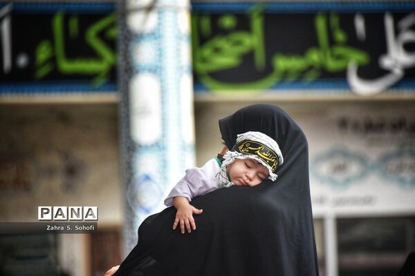 همایش شیرخوارگان حسینی در حرم مطهر حضرت معصومه(س)