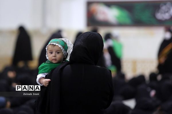 همایش شیرخوارگان حسینی در حرم مطهر حضرت معصومه(س)