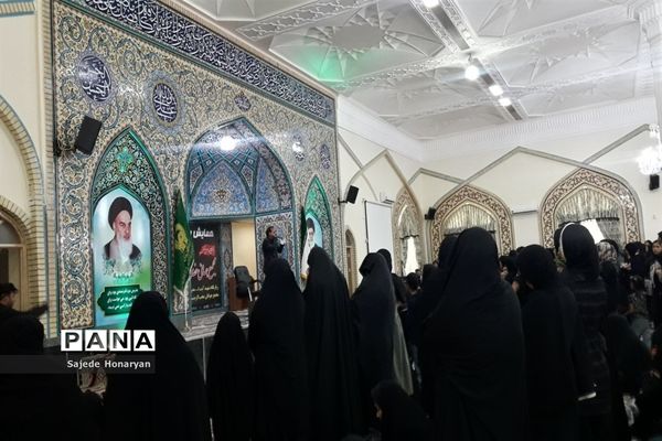 اجتماع شیرخوارگان حسینی در آرامگاه شهید مدرس (ره) کاشمر