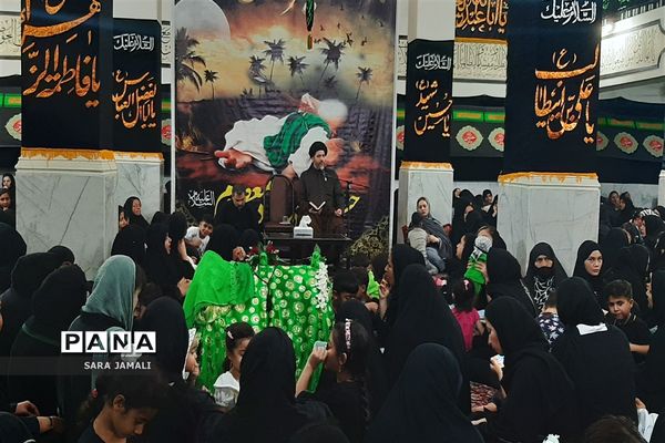 مراسم شیرخوارگان حسینی در پارسیان