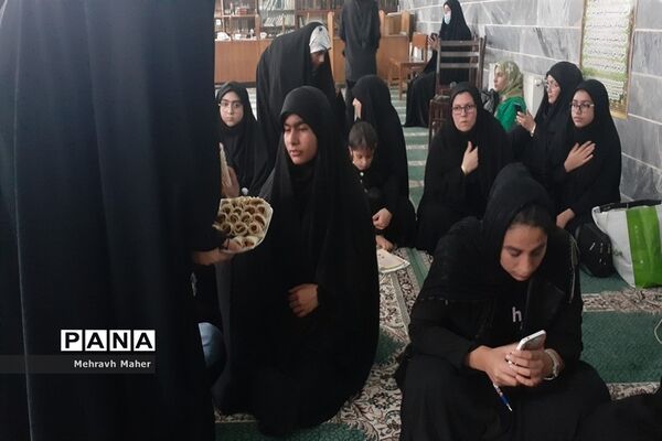 عزاداری دختران شهر قدسی در مدرسه محمد رسول‌ الله(ص)