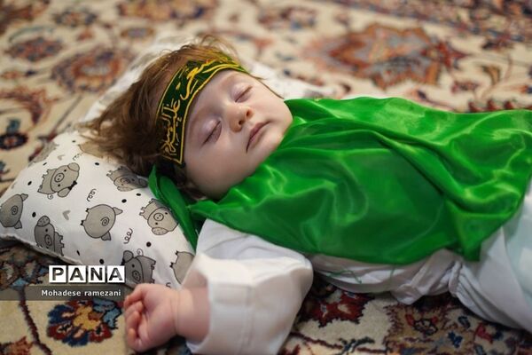 اجتماع عظیم شیرخوارگان حسینی در حرم مطهر