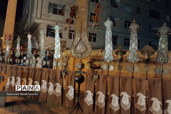 سیاه پوش شدن نقاط مختلف شهر تهران در ماه محرم