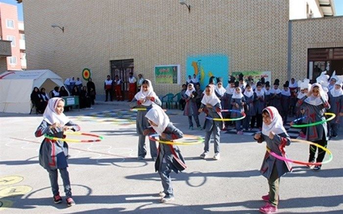 ۱۱۵ پایگاه اوقات فراغت برای برنامه‌های فرهنگی و هنری در تبادکان برپا شد