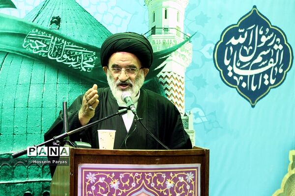 مجلس عزاداری حضرت اباعبدالله الحسین(ع) و قرائت زیارت عاشورا در وزارت آموزش و پرورش