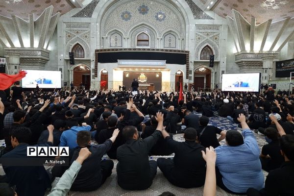 برگزاری سوگواره احلی من العسل در مرقد مطهر امام خمینی (ره)