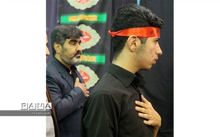 سوگواره احلی من‌العسل در حسینیه ثارالله کرمان برگزار ‌شد