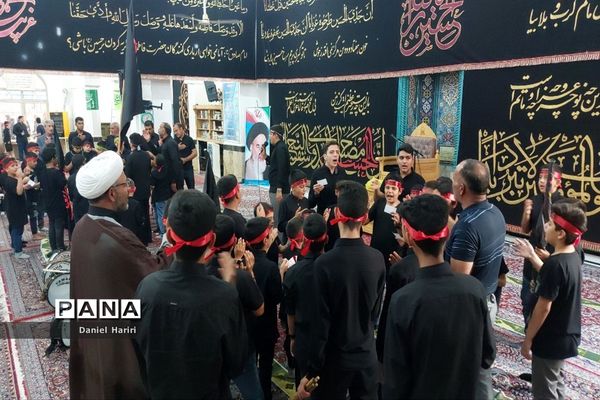 تجمع بزرگ احلی من العسل با حضور نوجوانان حسینی نایین