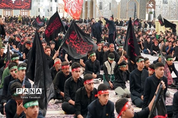 آیین سوگواره احلی من العسل در حرم مطهر رضوی