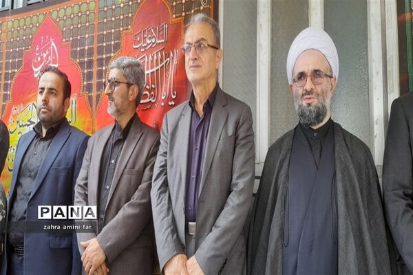 سوگواره احلی من العسل در نور