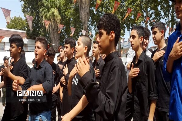 سوگواره احلی من العسل در نور