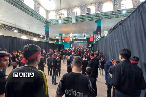 برگزاری سوگواره احلی من العسل شهرستان برخوار در امامزاده نرمی