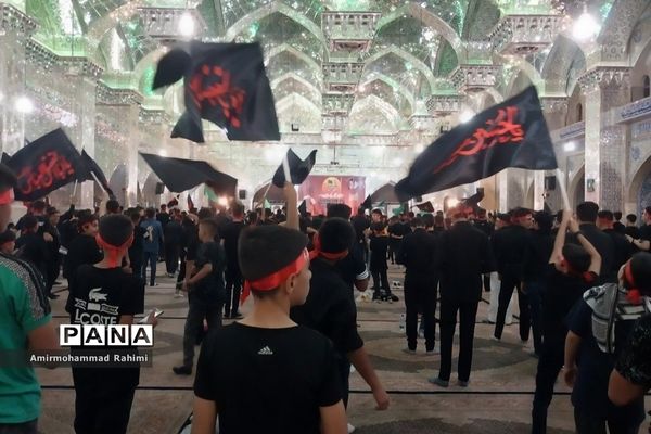 اجتماع بزرگ «احلی من العسل» در حرم مطهر حضرت سید علاءالدین (ع)