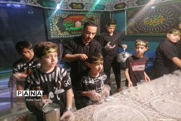 برپایی موکب حضرت رقیه (س) به دست نوجوانان عاشورایی