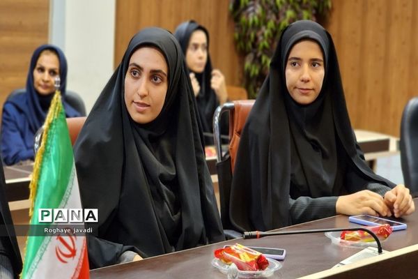 کارگاه دختران فاطمی در ناحیه یک بهارستان