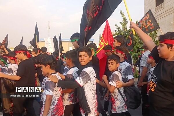 راهپیمایی دانش آموزان دهه هشتادی و دهه نودی ناحیه 3 شیراز در اعتراض به هتک حرمت قرآن کریم