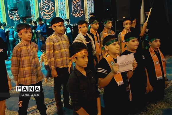 اجتماع بزرگ دانش‌آموزی در اعتراض به هتک حرمت به ساحت مقدس قرآن