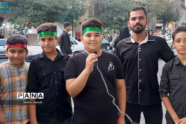 اجتماع بزرگ دانش‌آموزی در اعتراض به هتک حرمت به ساحت مقدس قرآن