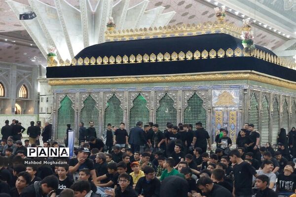 حضور دانش‌آموزان متوسطه اول منطقه ۱۳ در سوگواره احلی من العسل