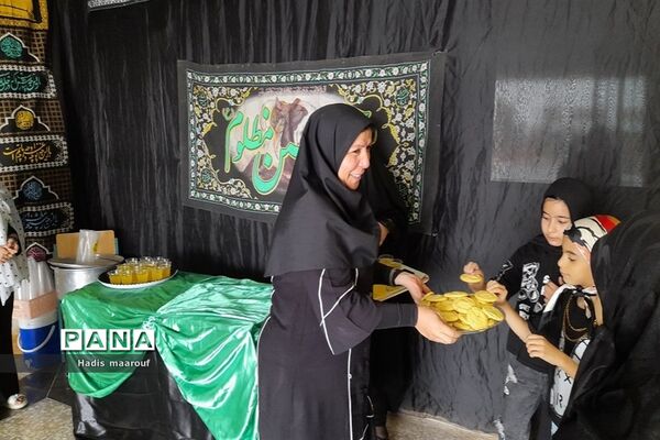 برپایی ایستگاه صلواتی ماه محرم در دبستان مهرآیین بهارستان 2