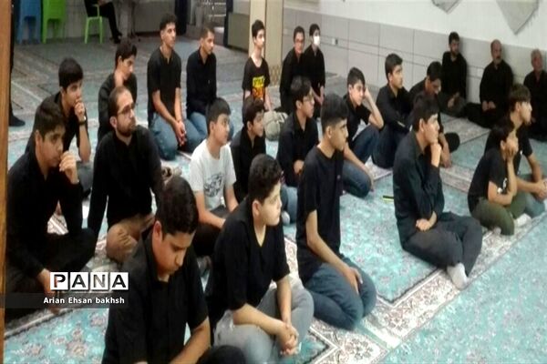 مراسم عزاداری هیات دانش‌آموزی انصار المهدی پسران کاشمر