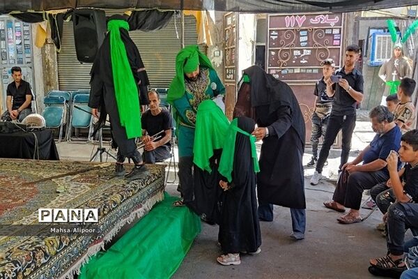 مراسم شبیه‌خوانی مصادف با تاسوعا در شهرستان قرچک